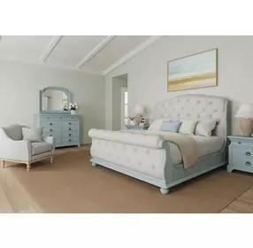 Summer Creek Upholstered Sleigh Bedroom Set
