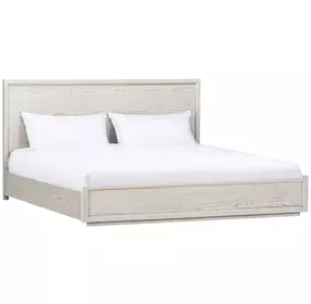 Zest Light Oak Queen Platform Bed