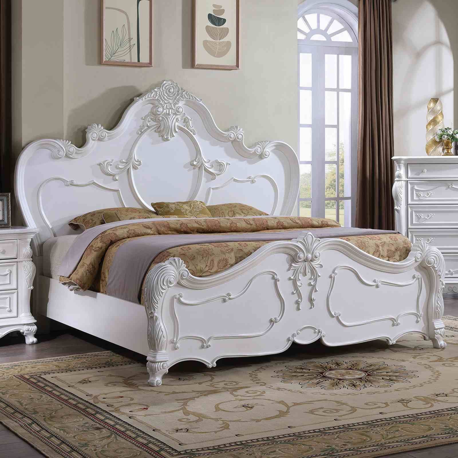 新品 Belle Queen 45mL & Belle Blanc W+ 3 Roselli White Queen Panel Bed From Furniture of America| Coleman