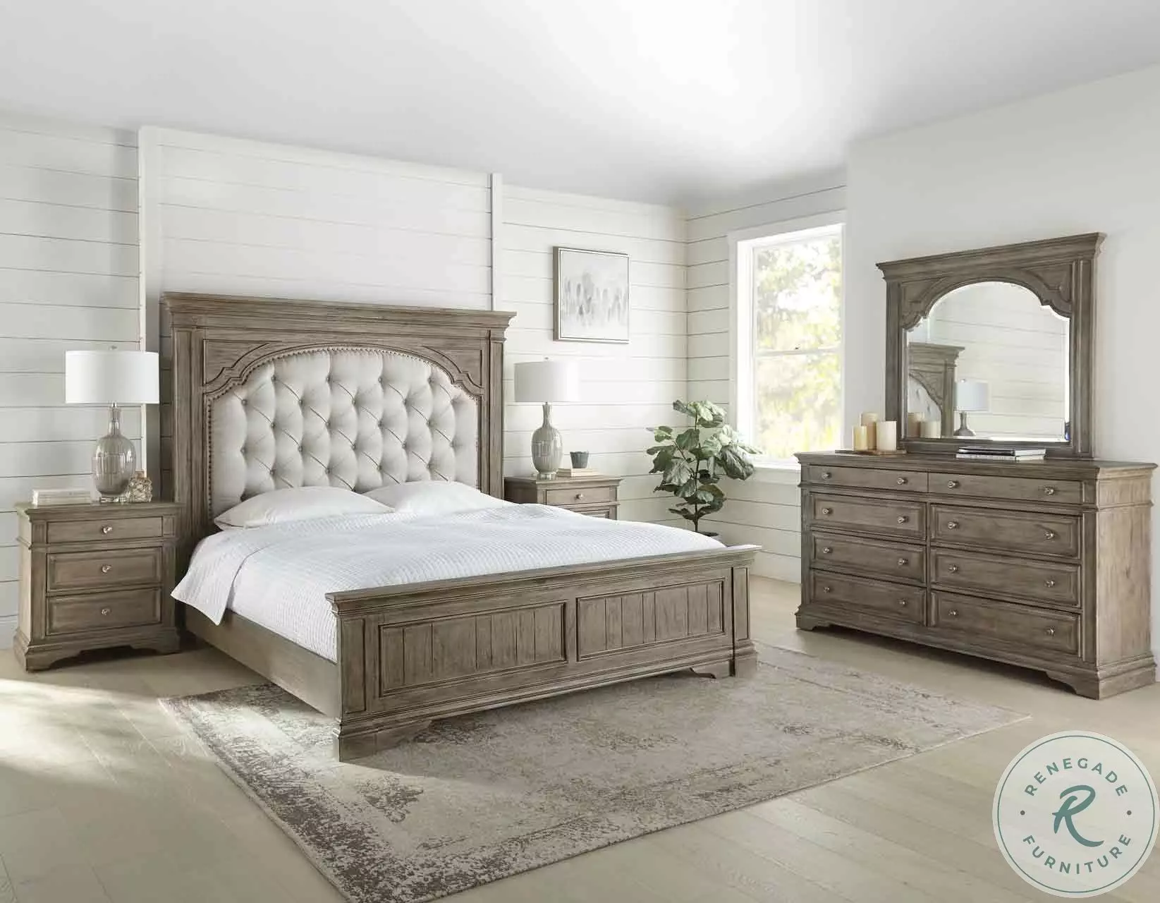オットマン、STANLEYS Highland Park Distressed Driftwood King Panel Bed from Steve