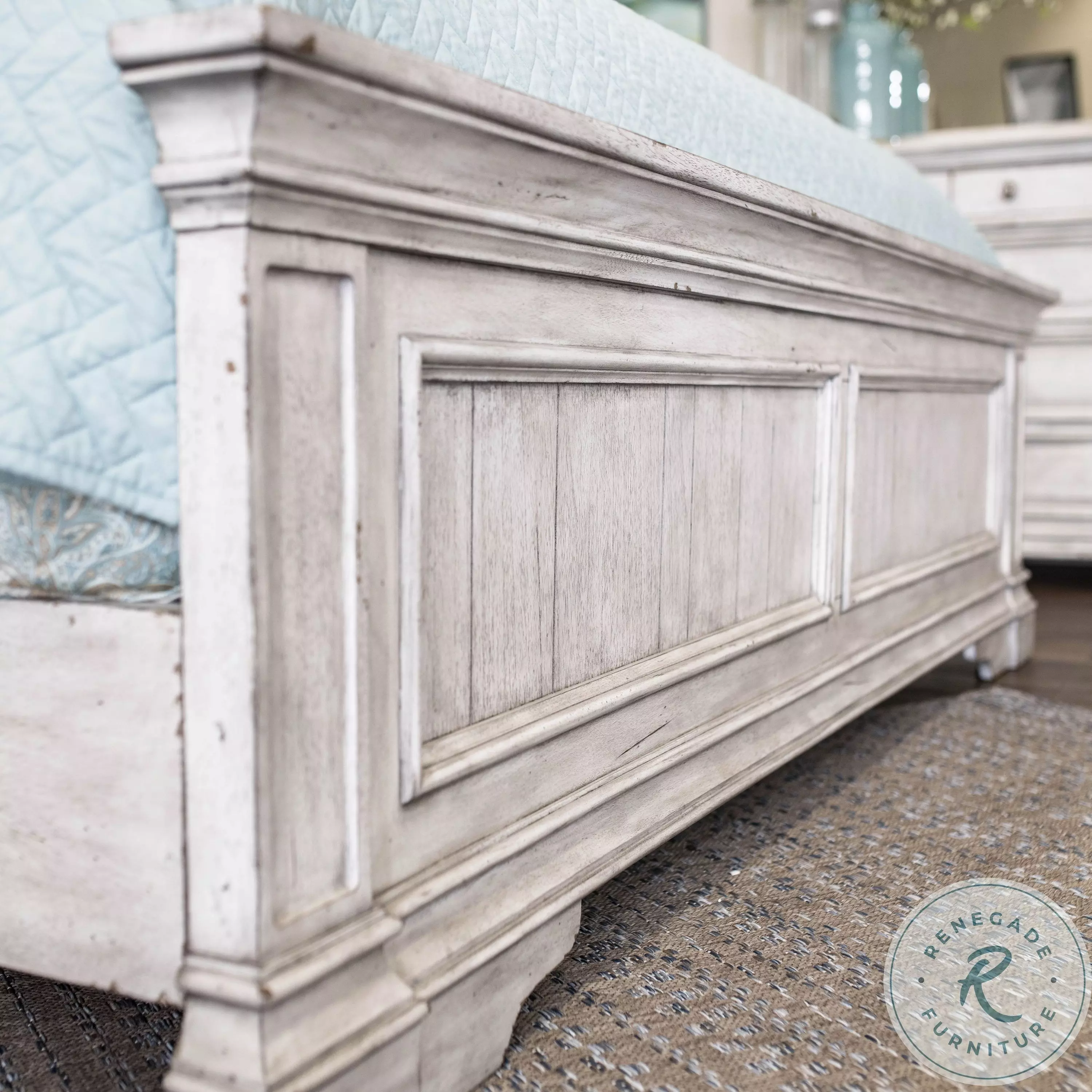 Highland Park Distressed Rustic Ivory Panel Bedroom Set from