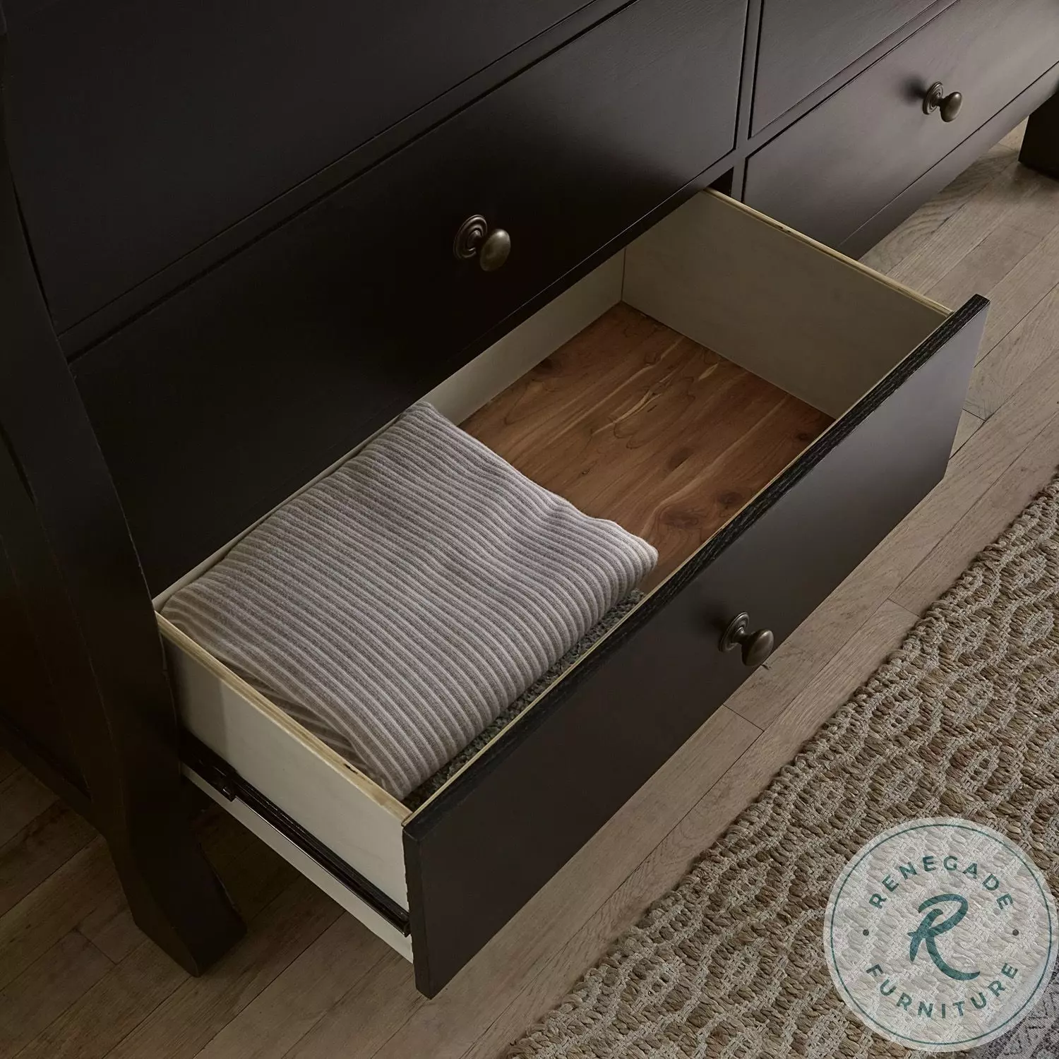 aspenhome Caroline Dresser