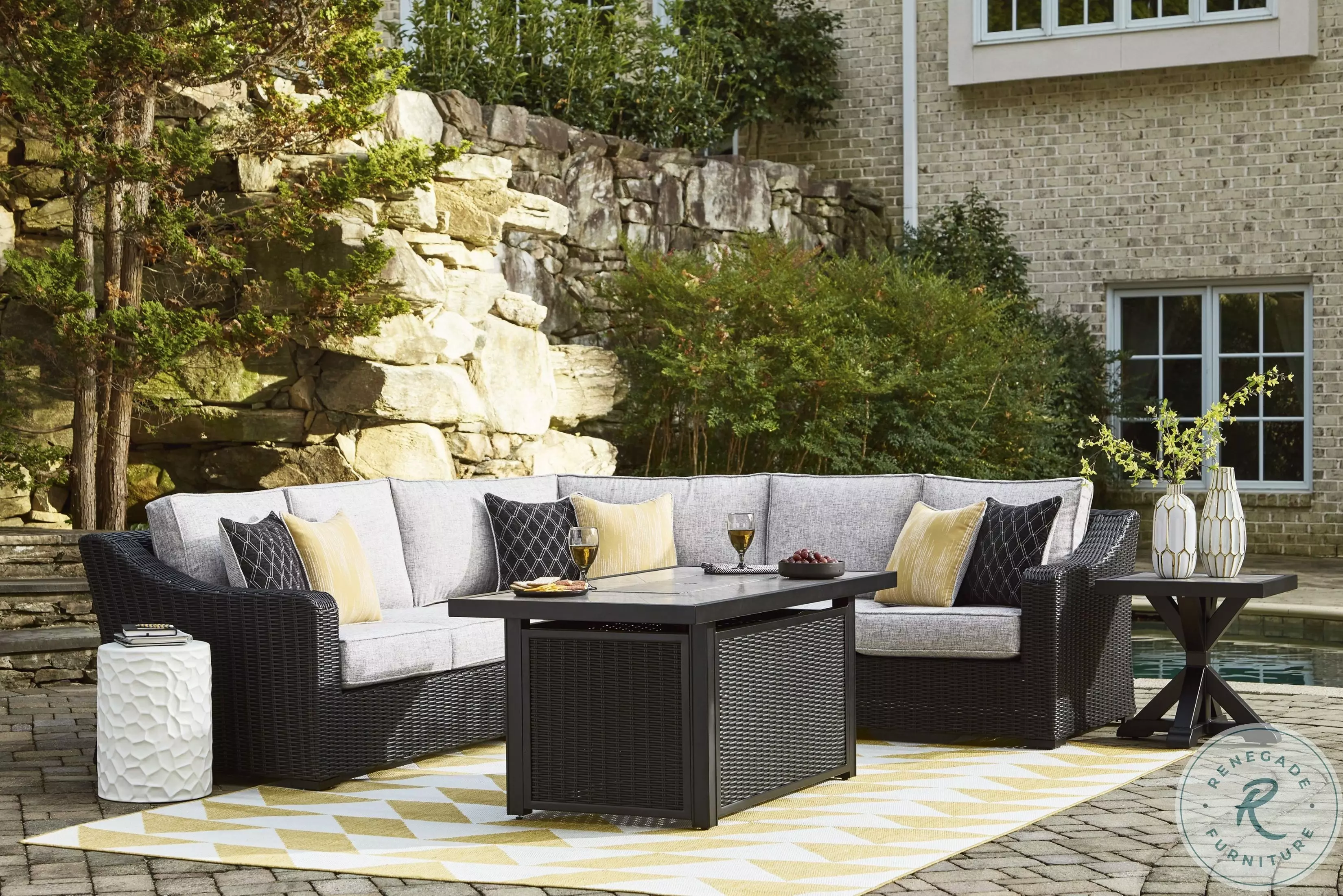 Ashley オットマン Ashley オットマン