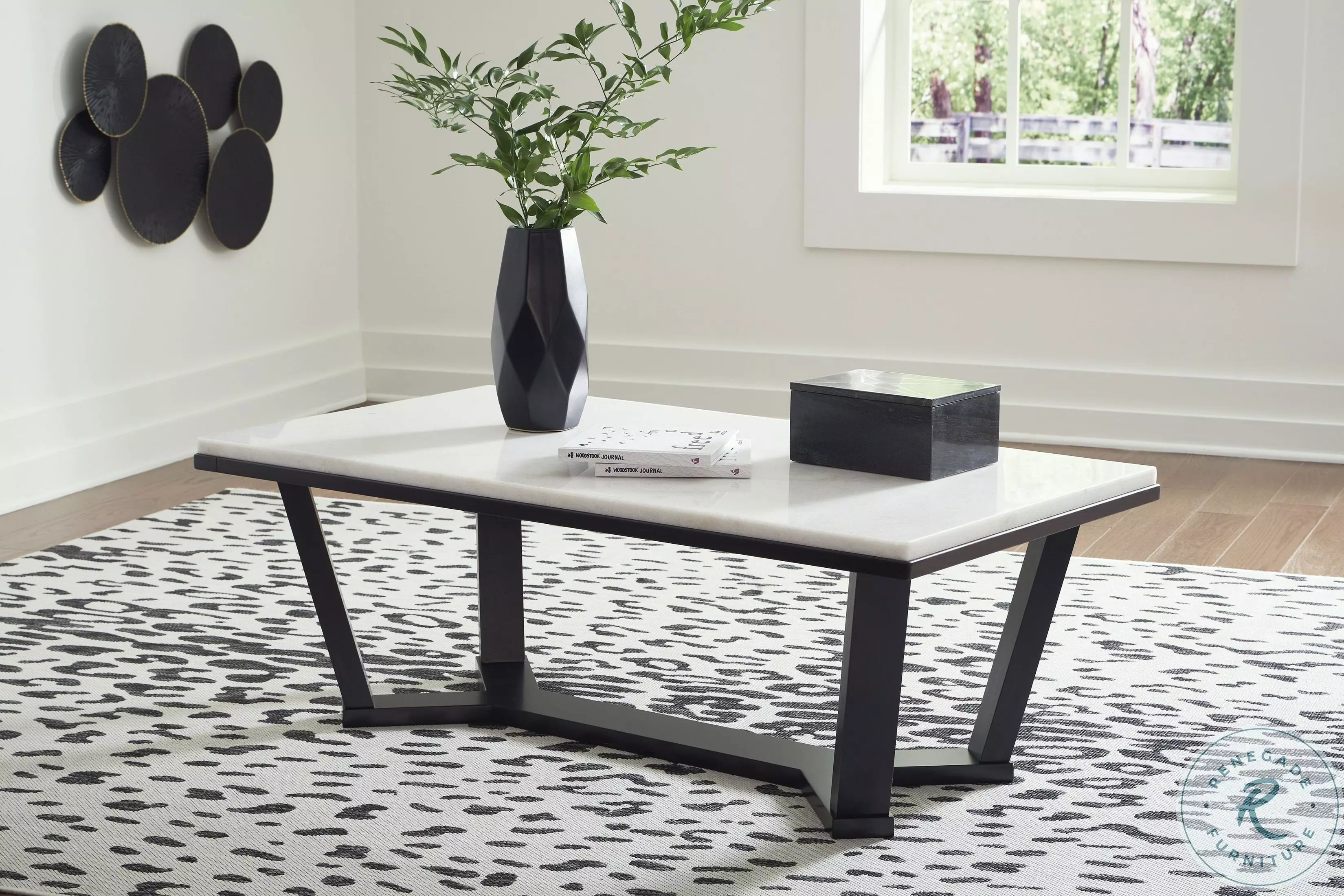 テーブル・チェア・ハンモック 5050WORKSHOP COFFEE SIDE TABLE Danner Ada End Table With Glass Shelves And Metal Frame | Whalen