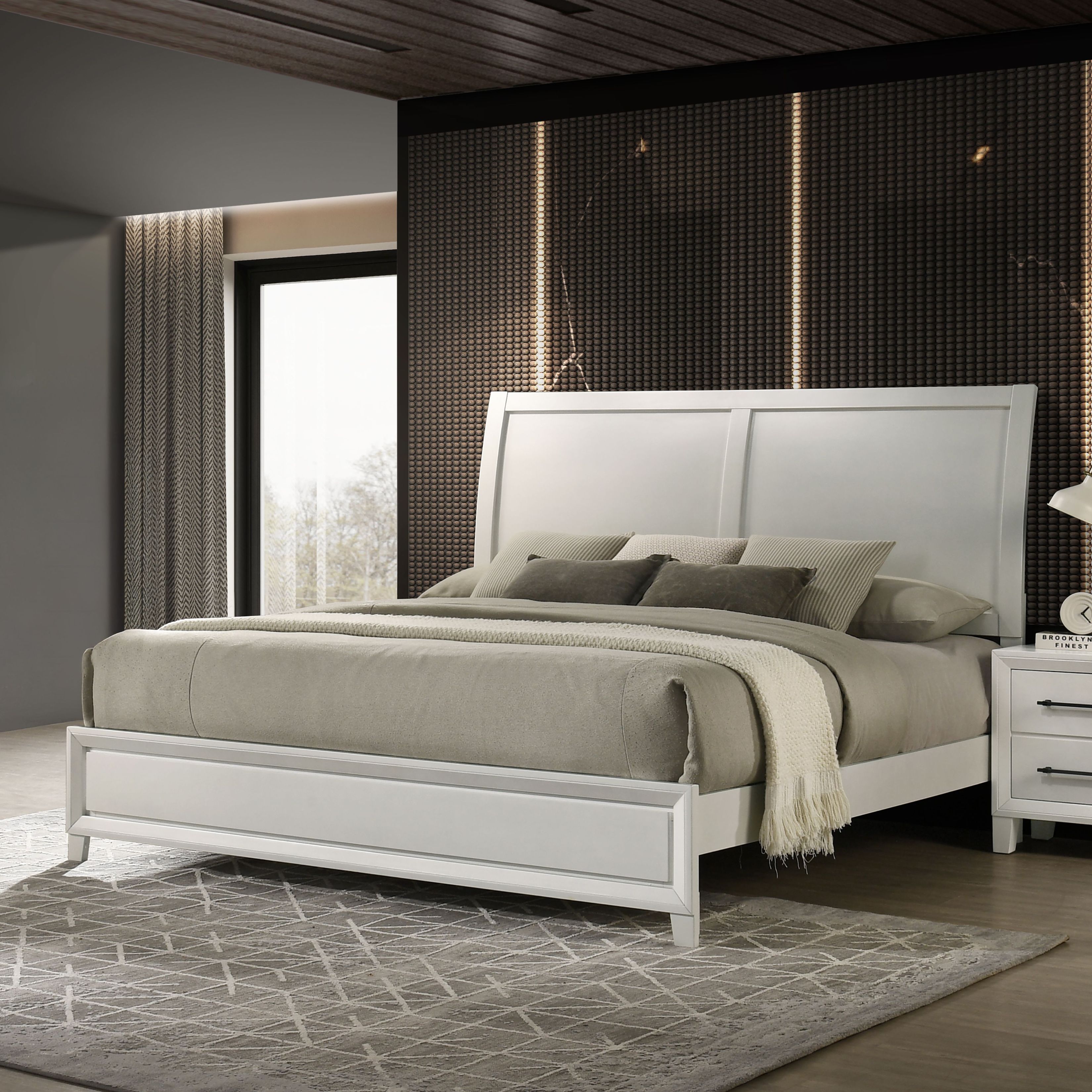 Ballard White Queen Sleigh Bed From New Classic | Coleman Furniture