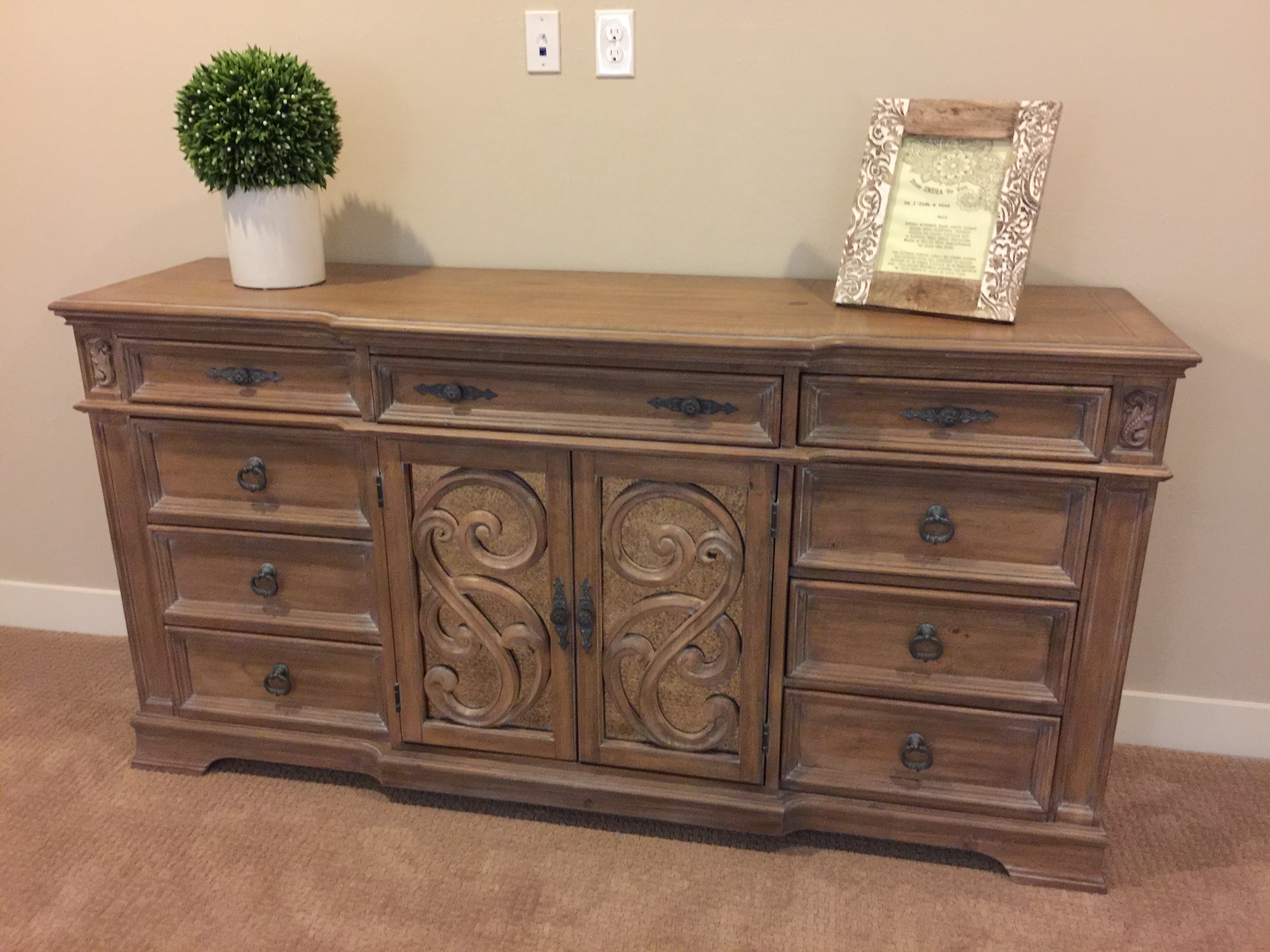 Ilana Antique Linen King Panel Storage Bed from Coaster Coleman Furniture